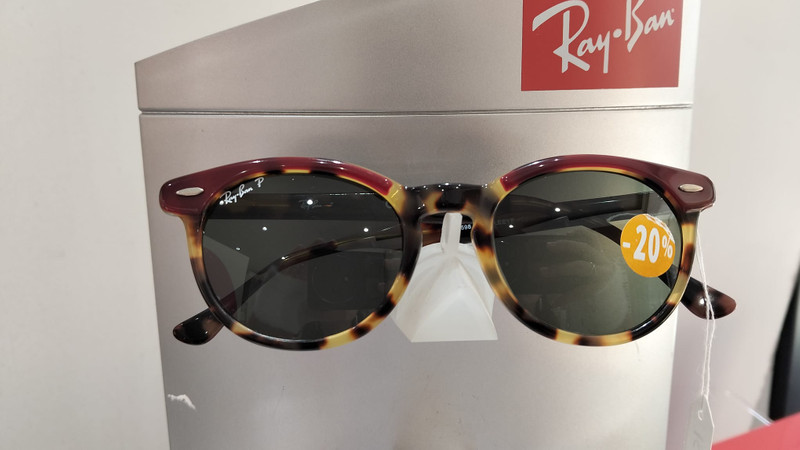 Gafas de Sol Ray-Ban Estilo Wayfarer Redondeadas – Acetato Carey con Lentes Verdes