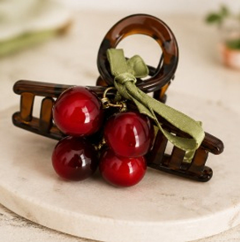 Pinza pelo cereza
