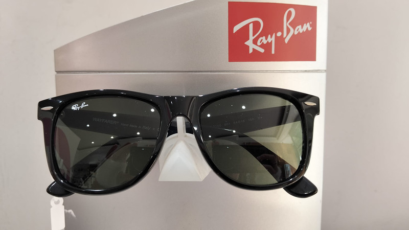 Gafas de Sol Ray-Ban Wayfarer Clásicas – Montura Negra